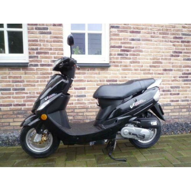 PEUGEOT V-CLIC SNOR BJ 2008 KM 5100 SNORSCOOTER 4T vclic