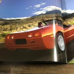 Corvette folder met kleurkaart