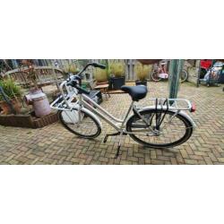 Een zeer mooie 28 inch DSP meisjes-schoolfiets