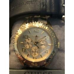 Nieuwe GUESS dames horloge met extra zwart lederen band