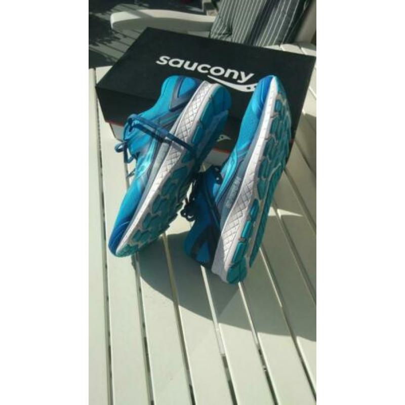 Nieuw Saucony dames hardloopschoenen maat 42