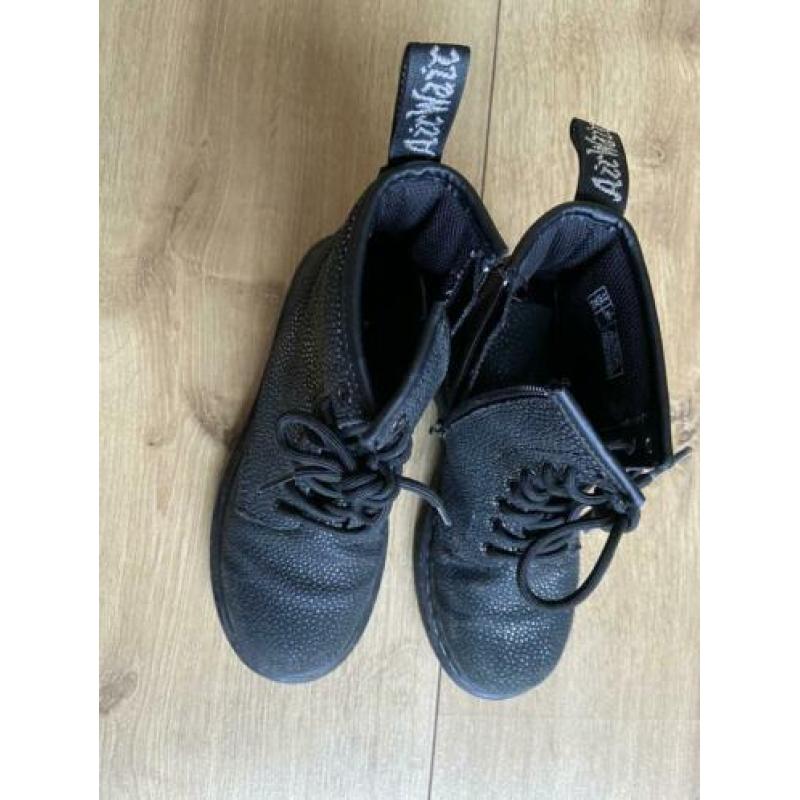 Mooie dr. Martens maat 32, zgan