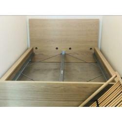 Bed ikea