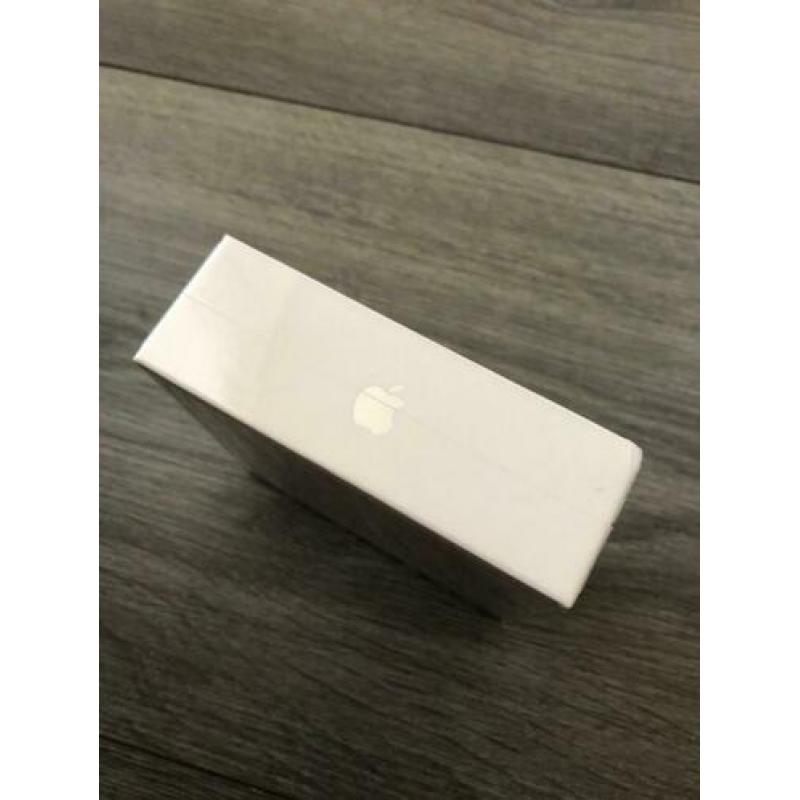 Apple AirPods 2 geseald