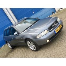 Audi A4 2.4 Avant V6 165 PK 2001 Youngtimer 224500km