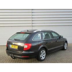 Skoda Superb Combi 1.6 TDI Greenline Ambition Business Line