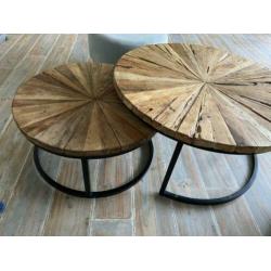 Set salontafels van pronto echt hout.