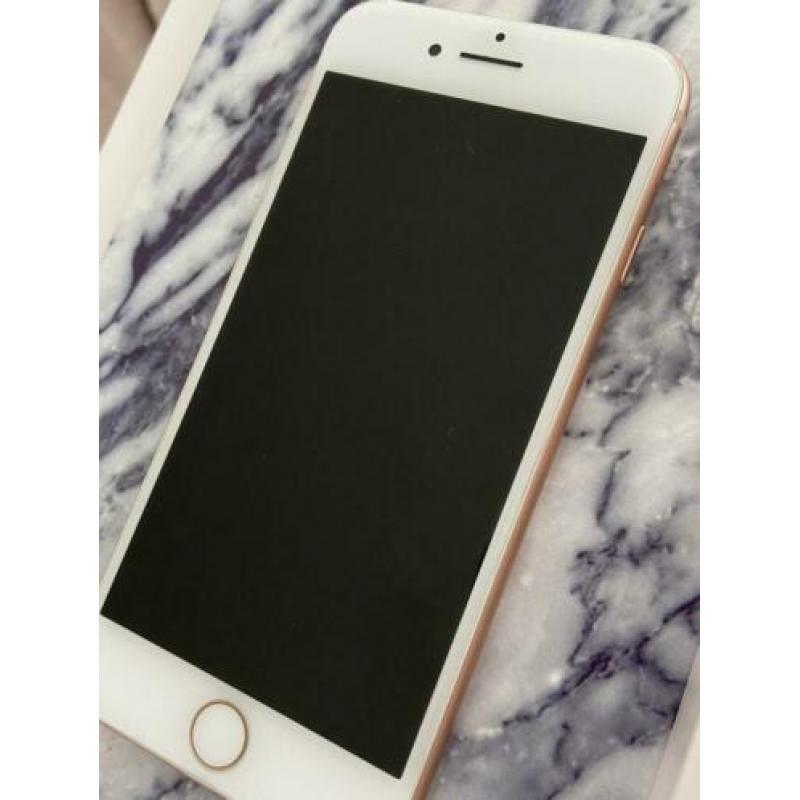 Iphone 8 64GB Gold incl doos en lader