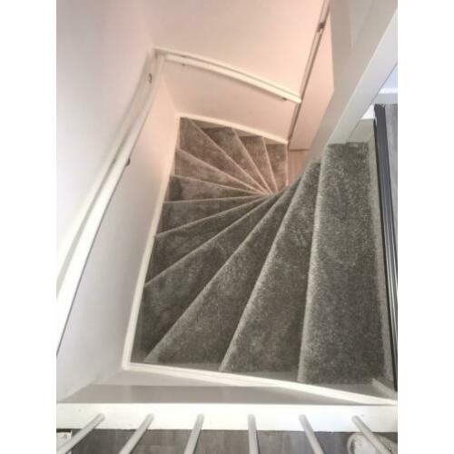 Echte vaklieden bekleden uw trap 25 jaar ervaring !