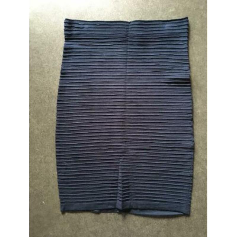 Nieuw??donkerblauw rokje??M/HEMA