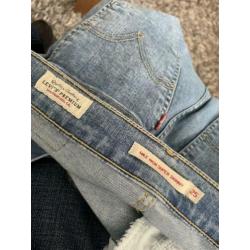 Levi’s Mike High Super Skinny | maat 25