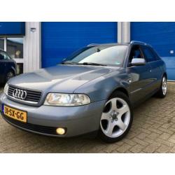 Audi A4 2.4 Avant V6 165 PK 2001 Youngtimer 224500km