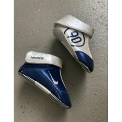 Nike maat 18,5 baby schoenen