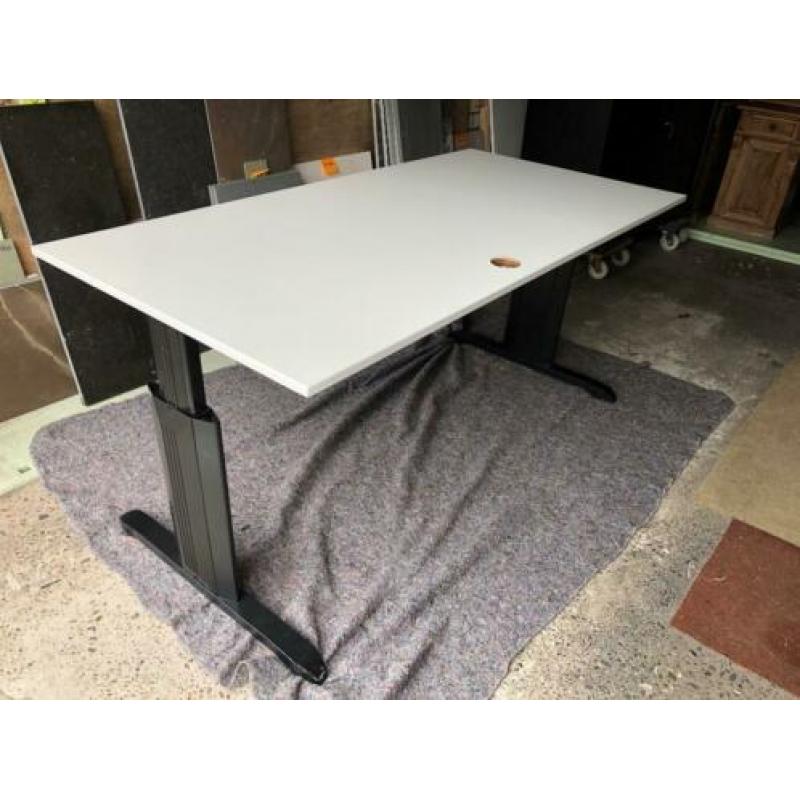 Bureaublad van DRENTEA in hoogte te stellen 160x80cm