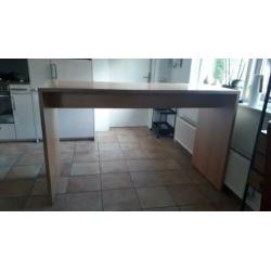Lande Cheek bartafel