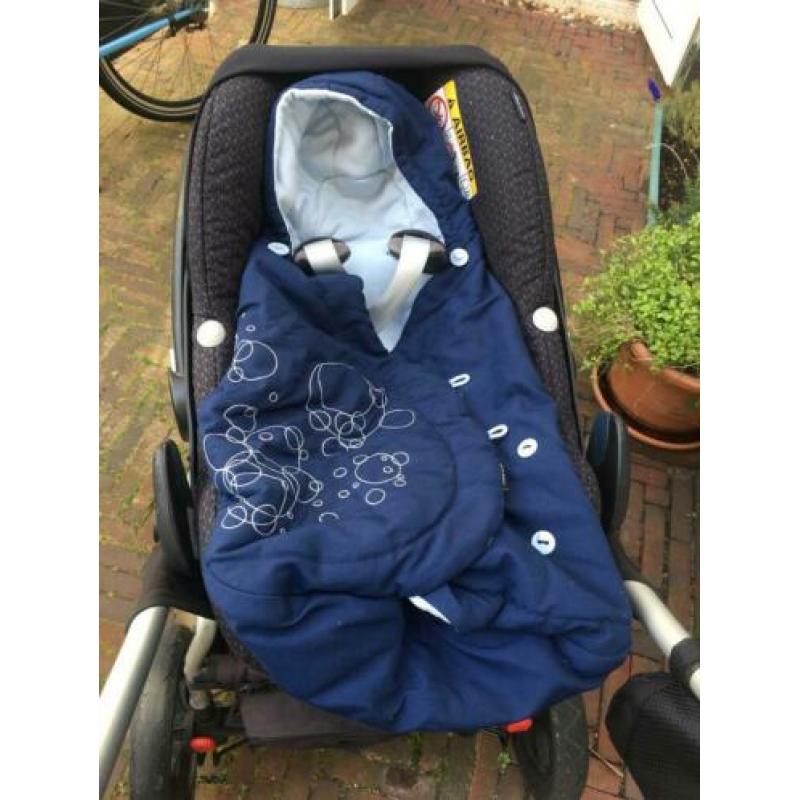Urban Jungle buggy plus maxi cosi
