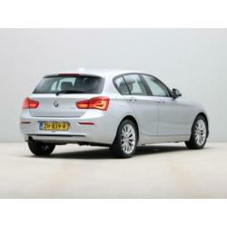 BMW 1 Serie 118i Sport Line Edition | Navigatie Professional