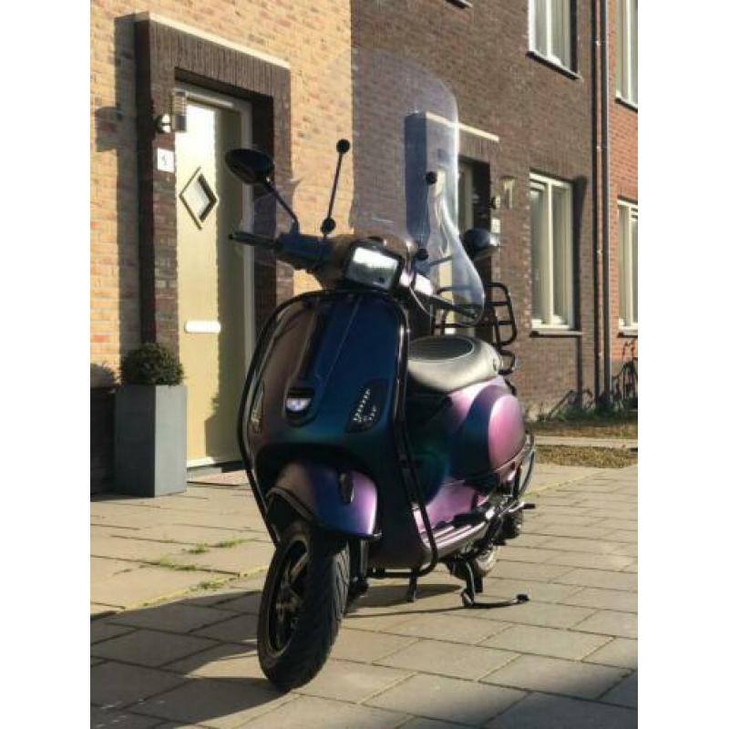 Unieke vespa kameleon full option (Touran exclusieve)