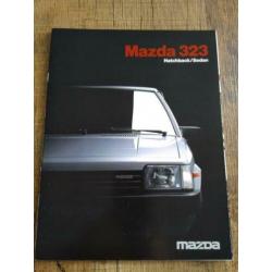 Mazda 323 hatchback/sedan folder uit 1984