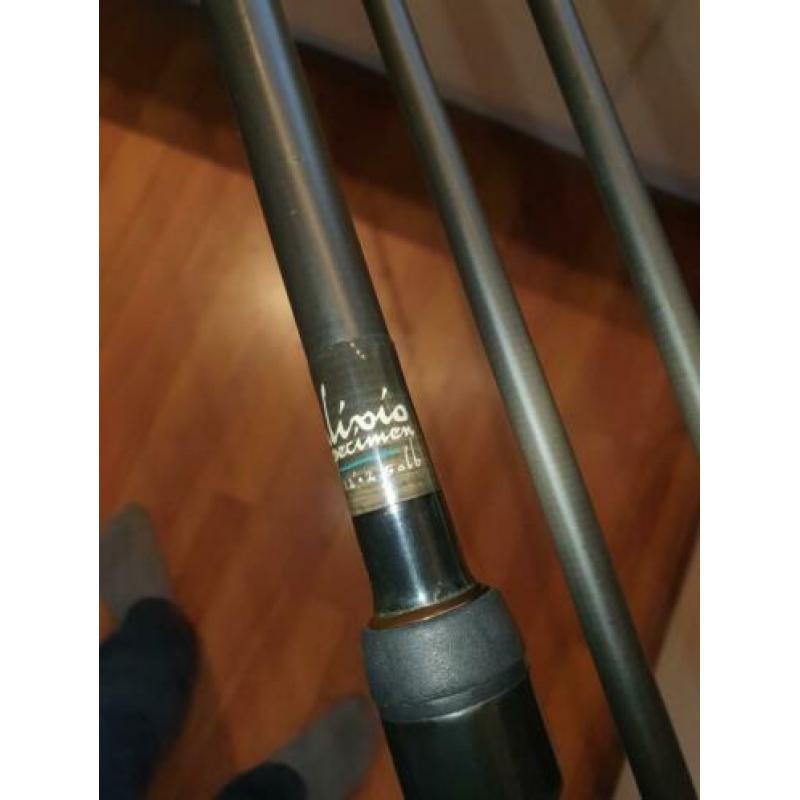 2x Shimano alivio 12ft-2.5lb