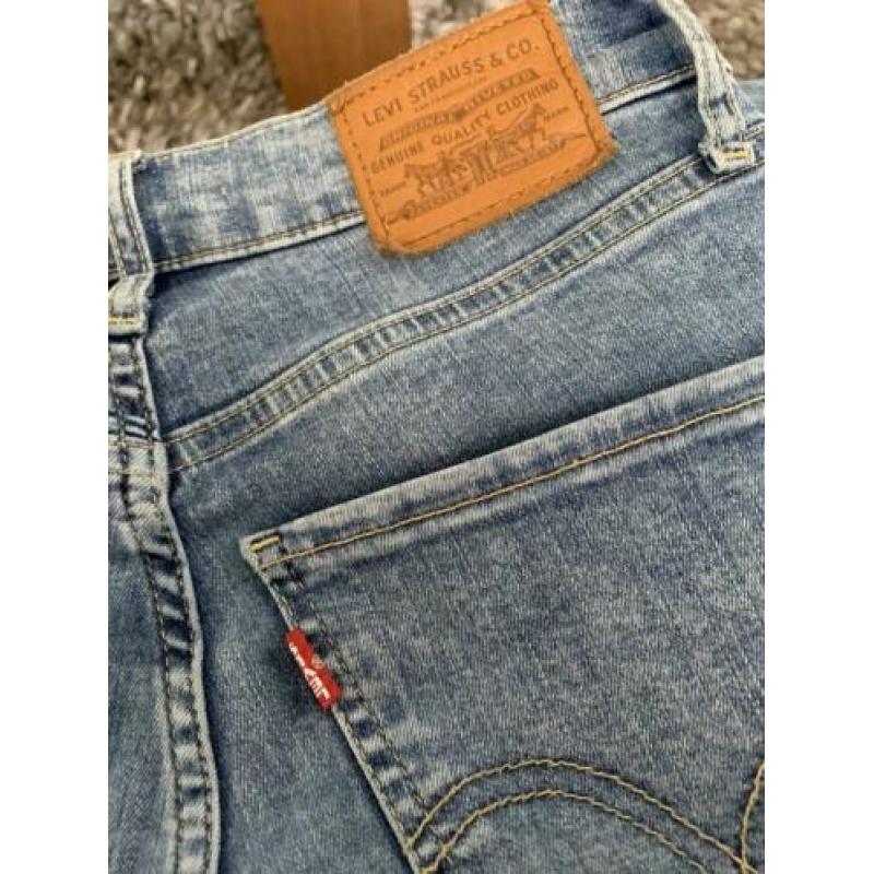 Levi’s Mike High Super Skinny | maat 25