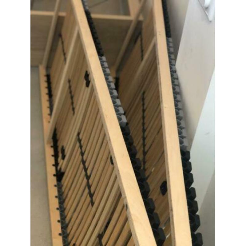 Bed ikea