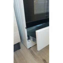 Gasstel met oven - Pelgrim