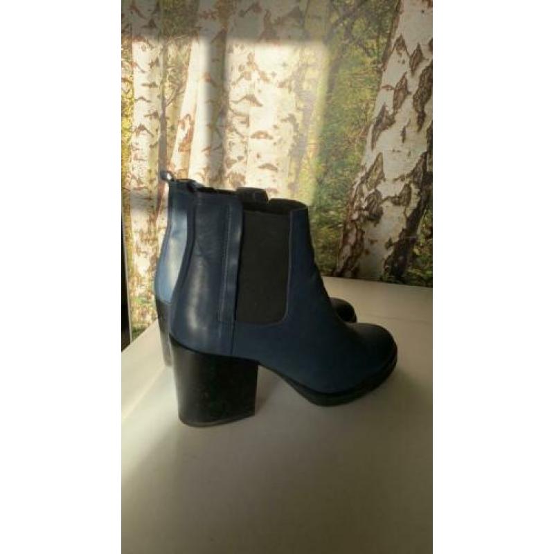 Prachtige laarzen van Manas, nieuw maat 38 in de kleur blauw