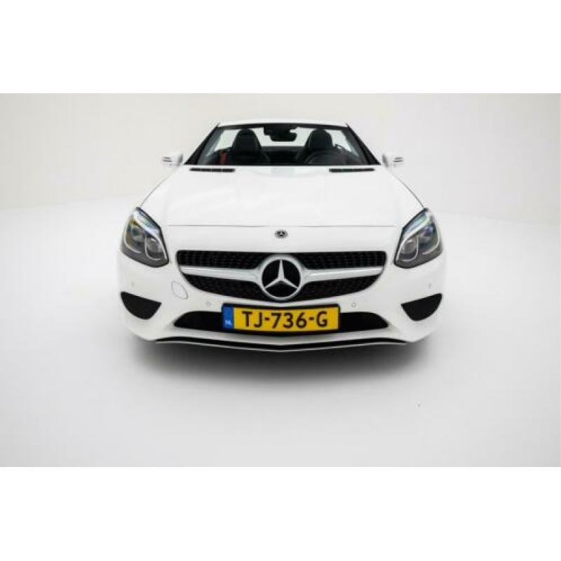 Mercedes-Benz SLC 180 Aut. Nw. Prijs €52.855 Navi LED Leer A