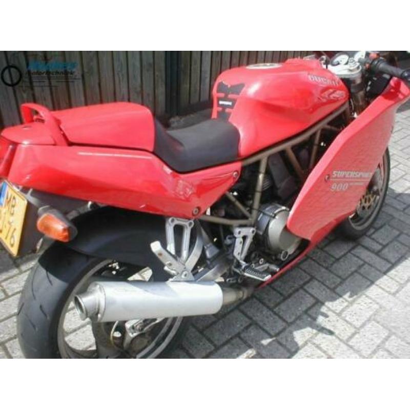 DUCATI 900SSC (bj 1997)