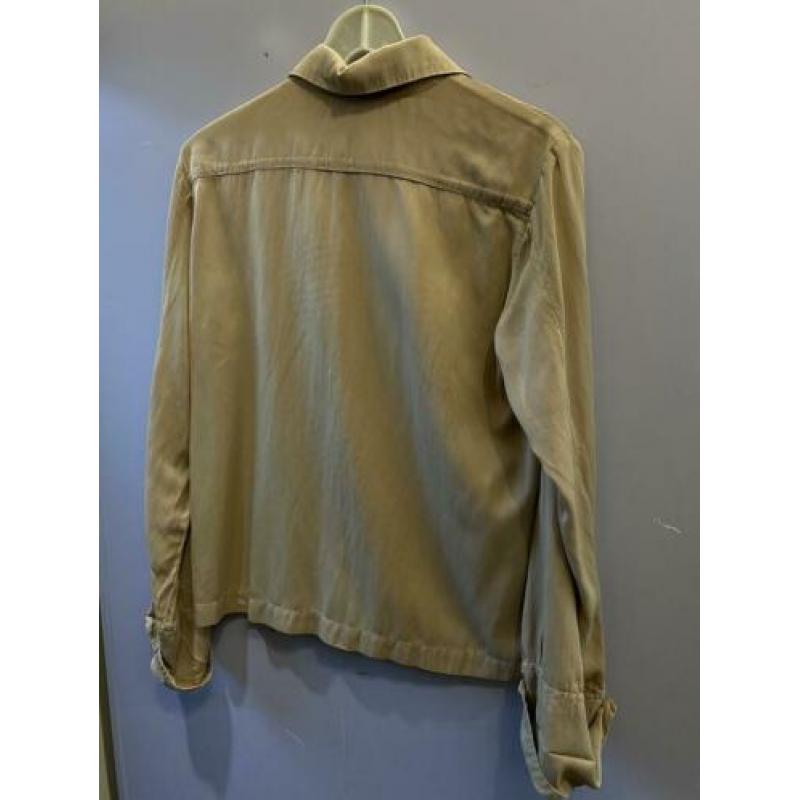Humanoid blouse