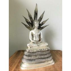 Grote Pang Naga Prok Brons verzilverd buddha beeld