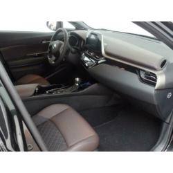 Toyota C-HR 1.8 Hybrid Executive Ultimate l Betreft een nieu