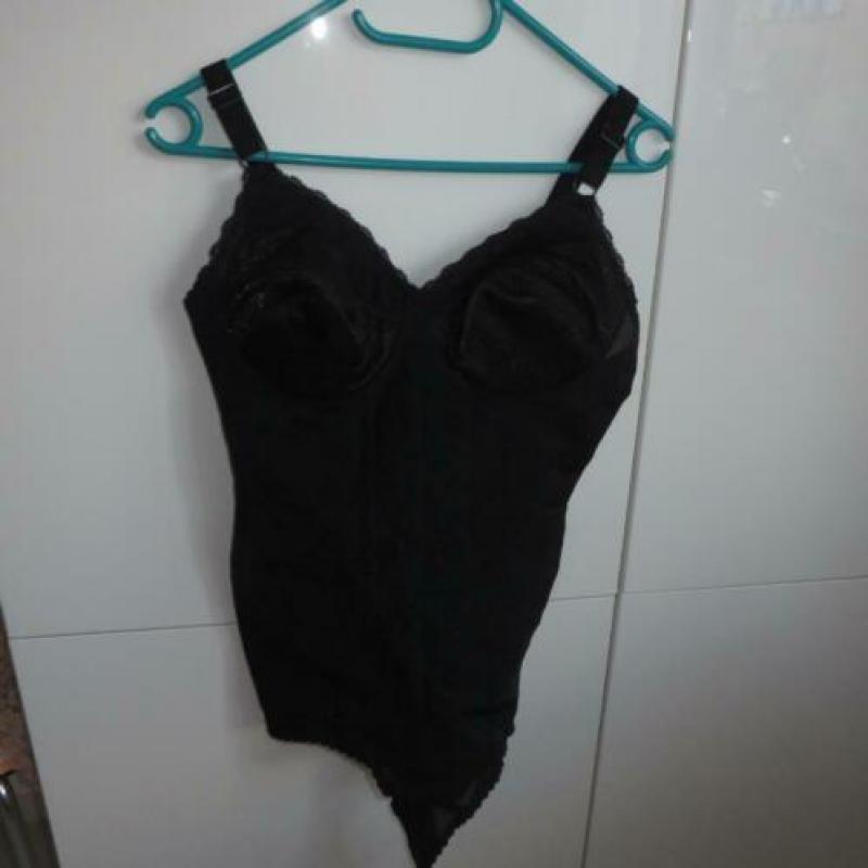 corselet zwart