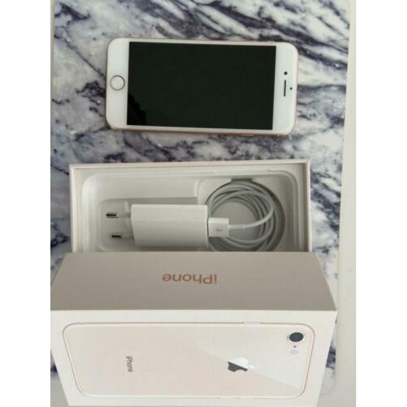 Iphone 8 64GB Gold incl doos en lader