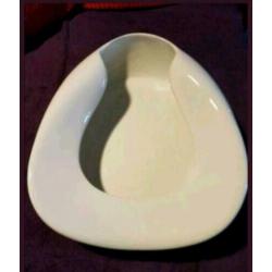 Oude wit porseleinen bedsteek van villeroy & boch