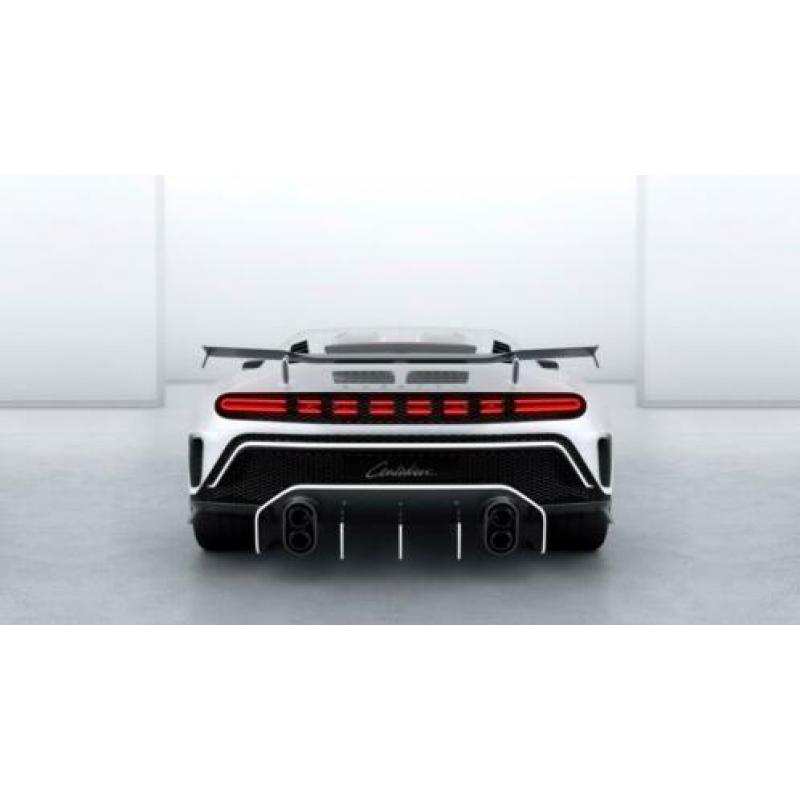 Bugatti Centodieci 2019 Stoffen Canvas Poster 90 x 60 cm