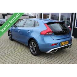 Volvo V40 2.0 R-Design Business- Xenon-Leder/alcantara-Navi