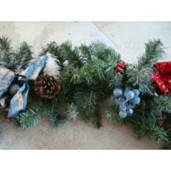 Kerstslinger "Blauwspar" Gedecoreerd Lengte: 3.60 m Nieuw