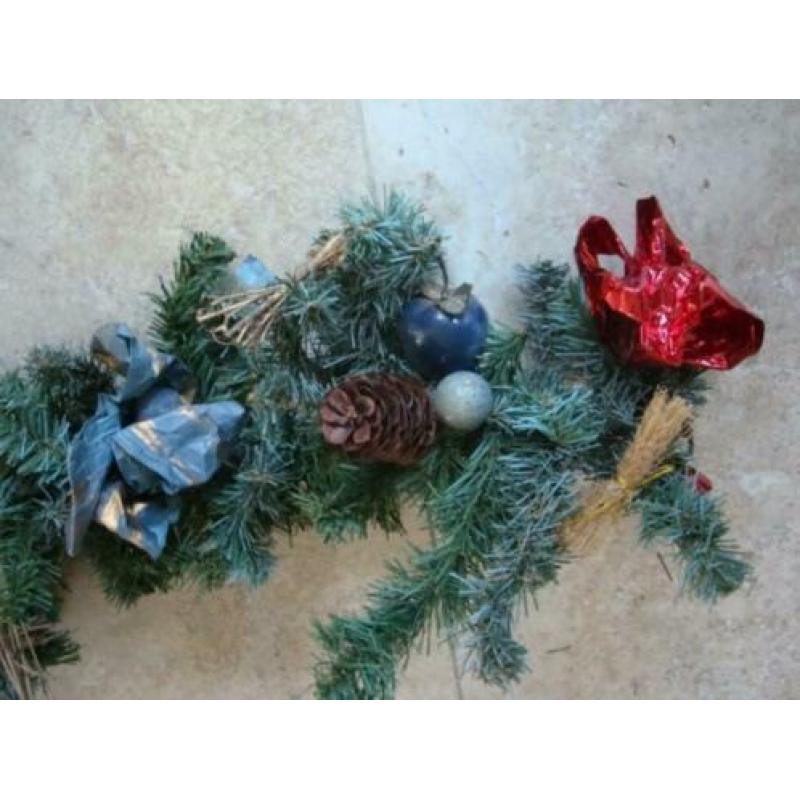 Kerstslinger "Blauwspar" Gedecoreerd Lengte: 3.60 m Nieuw