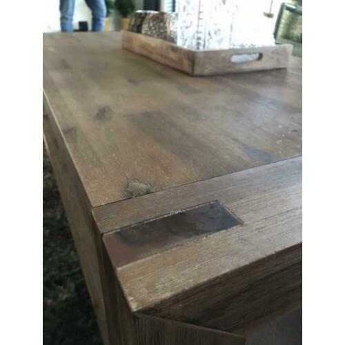 Mooi houte salon tafel