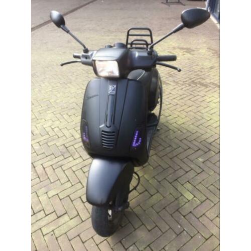 Vespa s lx piaggio sprint primavera zip runner sym kymco mio