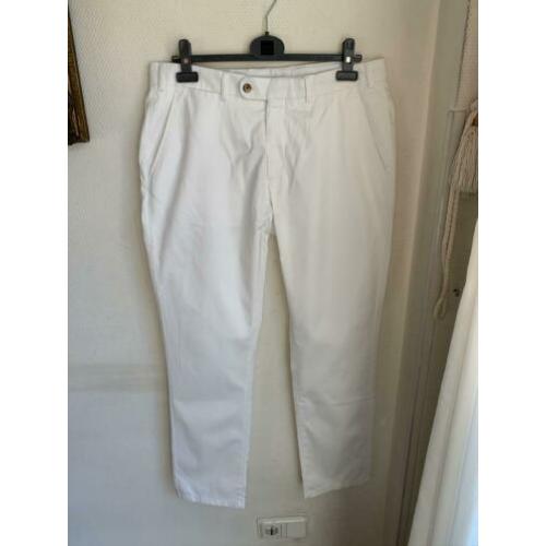 Suitseplay witte pantalon. Maat 50