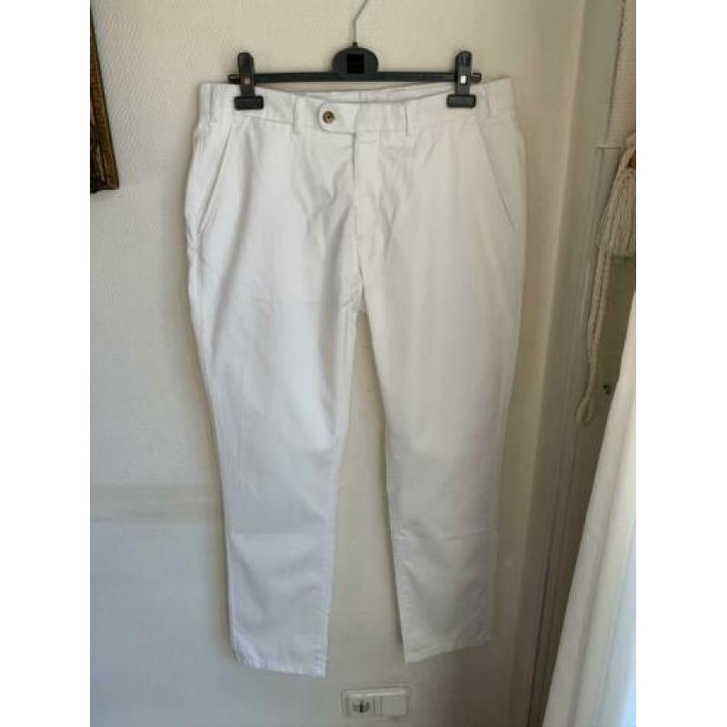 Suitseplay witte pantalon. Maat 50