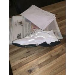 Adidas Ozweego (46)