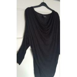 Ichi zwarte top met 'waterval' hals maat xs