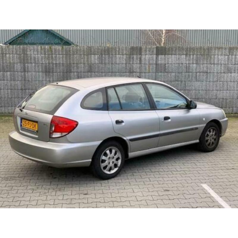 Kia Rio 1.3 RS Visto AUTO RIJ EN SCHAKELT PRIMA, KOPPELING A