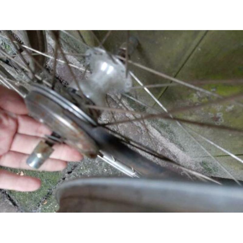 Fietswiel 28 inch voorwiel trommelrem