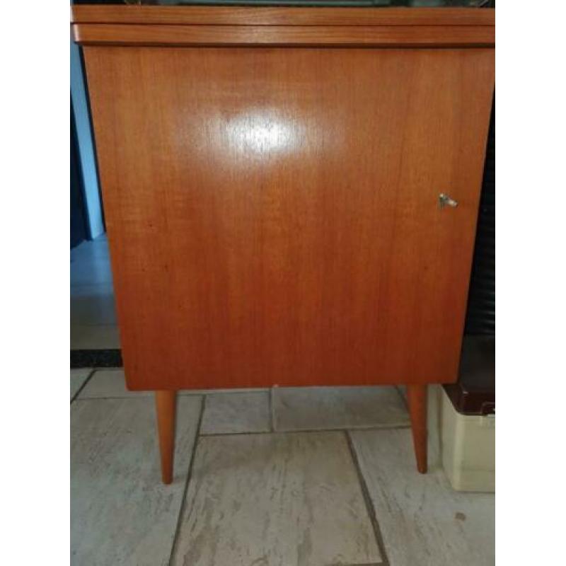 ARISTO naaimachinekast incl SINGER gold panoramic naaimachin