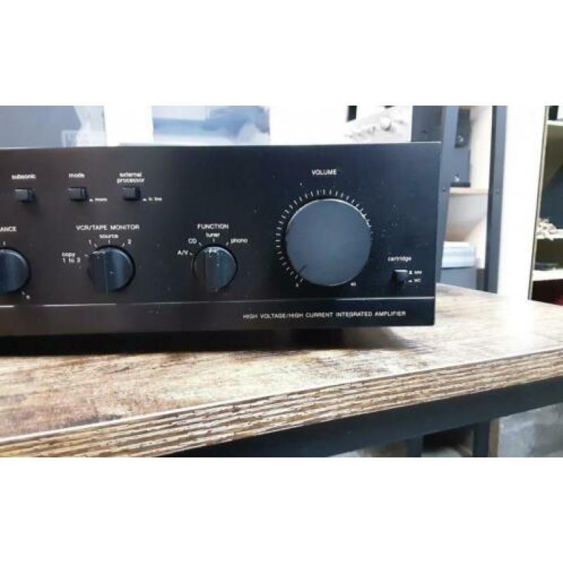 Harman Kardon PM645 Vxi stereo versterker
